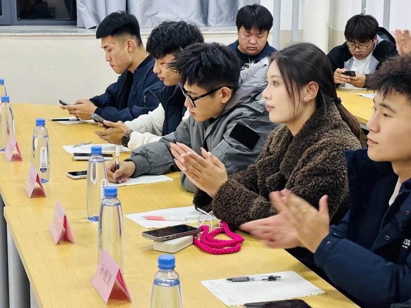 131c9be698599abc15c2955aa8785824