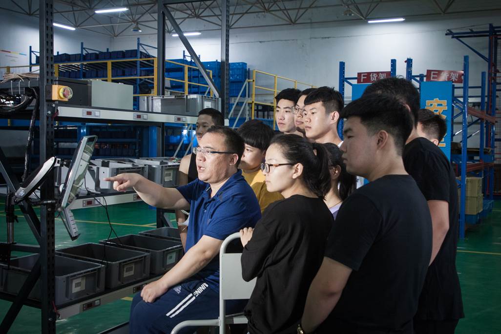 图片23-物流实训室演示